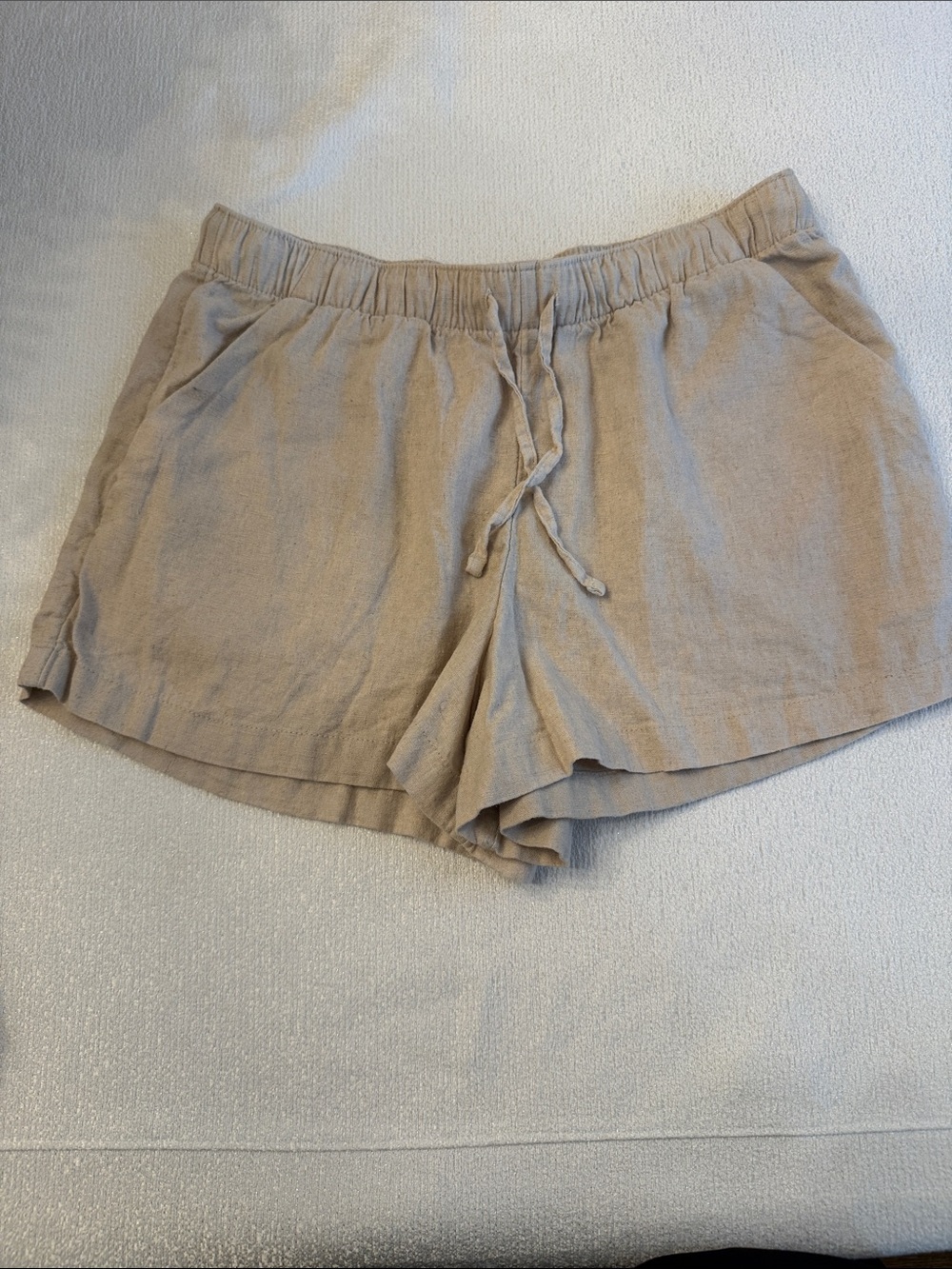 Hollister Linen-Blend Drawstring Athletic Shorts - Beige